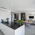 Villa Andris *